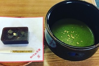 Green matcha tea and desert served at a teahouse